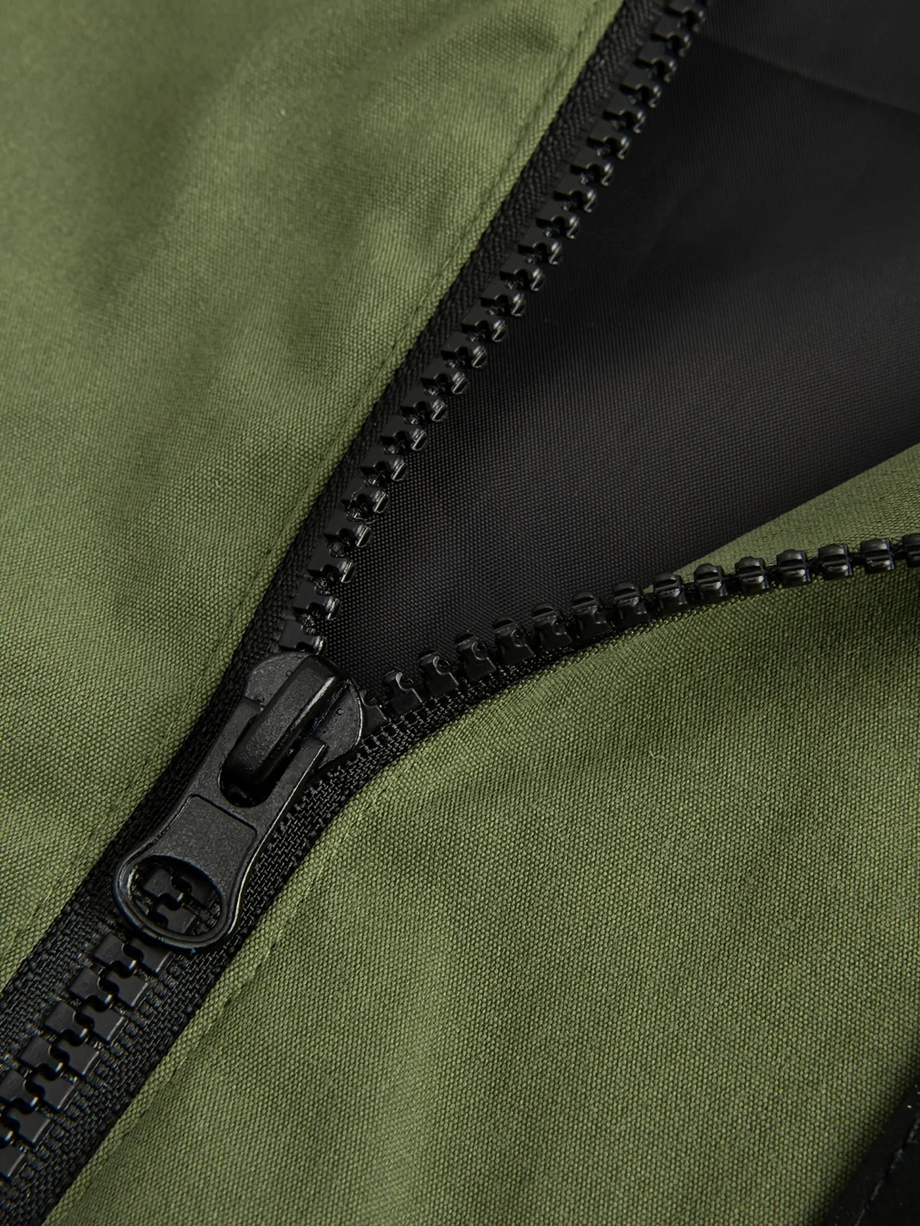 Conor | Chaqueta cortavientos con capucha y cremallera